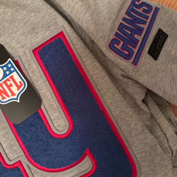 Brand new w tags 🏷️ NFL NYG NY Giants unisex tee t-shirts size small embroidered - Picture 5 of 13